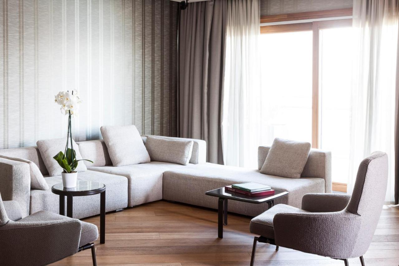 D Maris Bay Hotel Хисарону Екстериор снимка