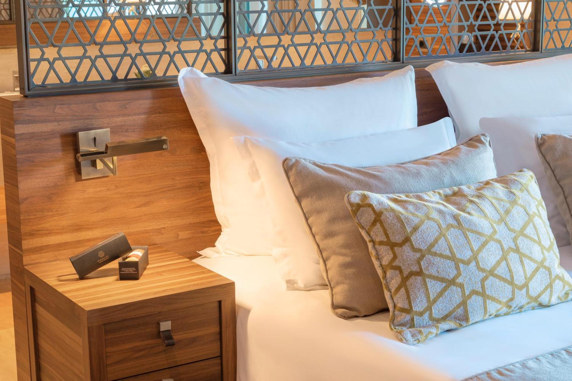 D Maris Bay Hotel Хисарону Екстериор снимка