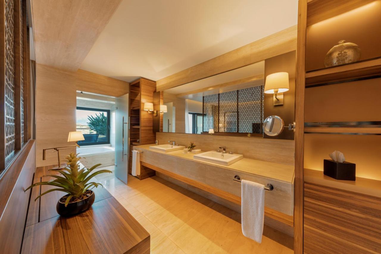 D Maris Bay Hotel Хисарону Екстериор снимка
