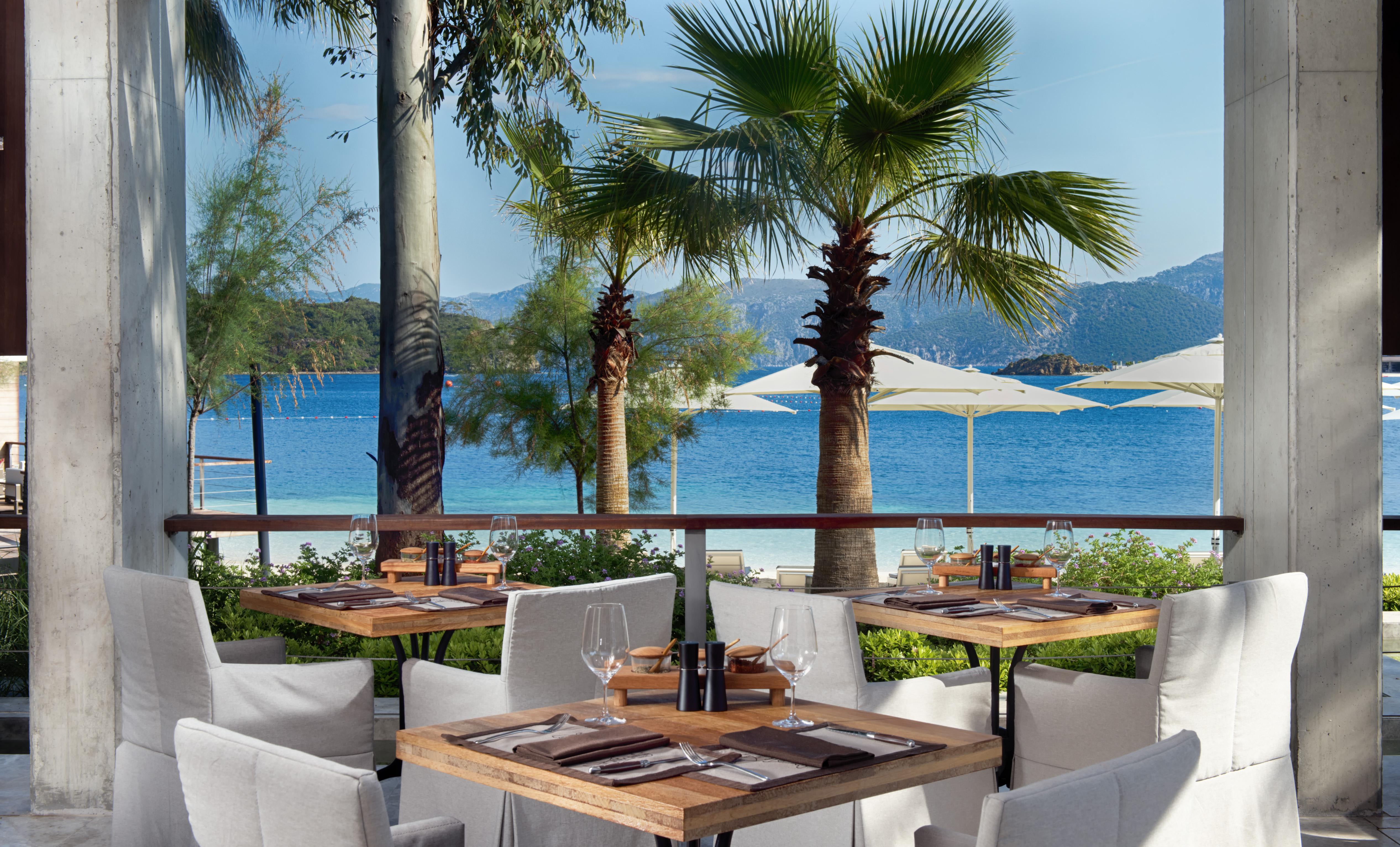D Maris Bay Hotel Хисарону Екстериор снимка